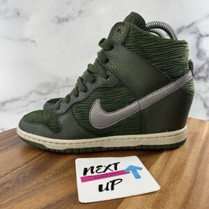 Womens Size 7.5-Nike Dunk Sky High Carbon Green Silver Hidden Wedge Sneaker RARE
